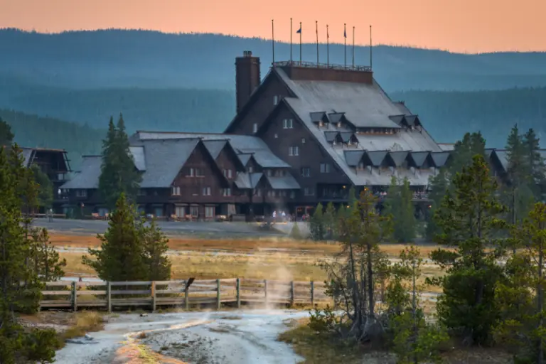 Top Wilderness Lodging Plans: A Systems Analysis of Remote Habitation